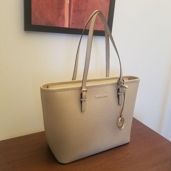 Michael Kors Tote